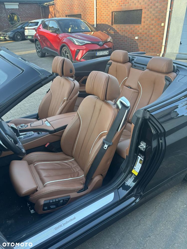 BMW Seria 6 640i - 12