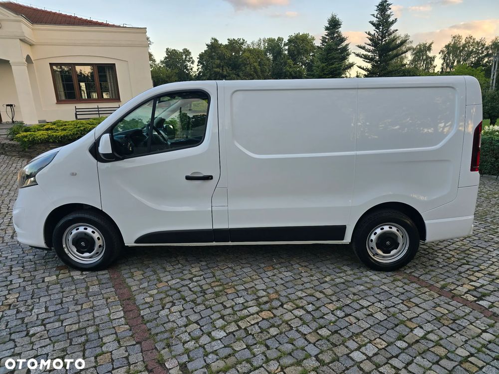 Opel Vivaro - 2