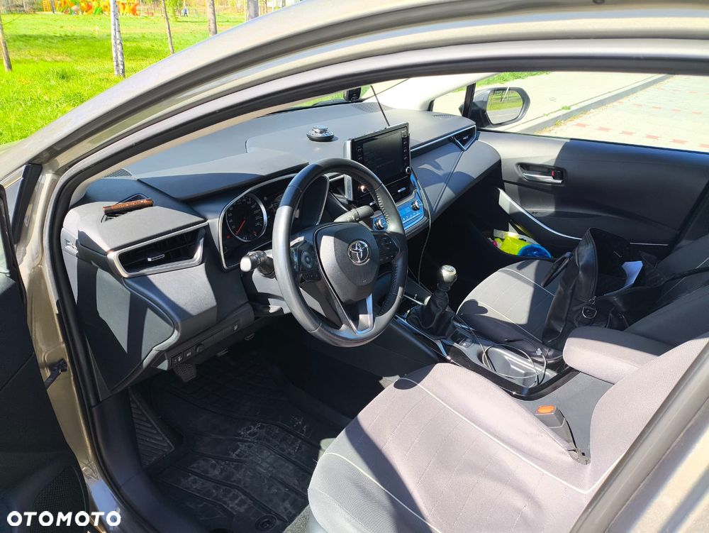 Toyota Corolla 1.5 Comfort - 8