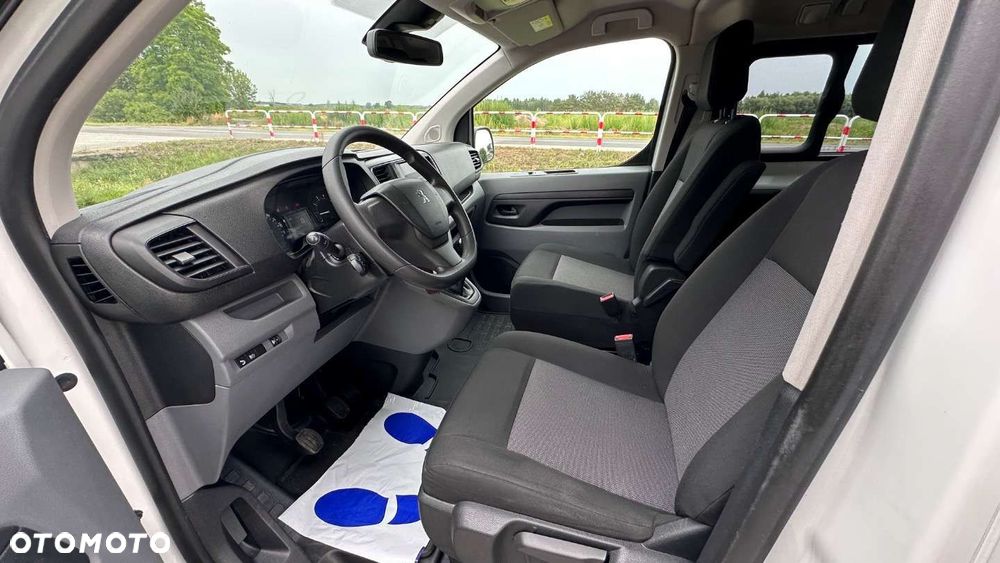 Peugeot Traveller - 35