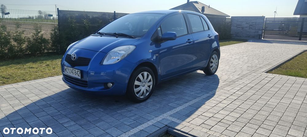 Toyota Yaris 1.4 D-4D Sol MM - 1