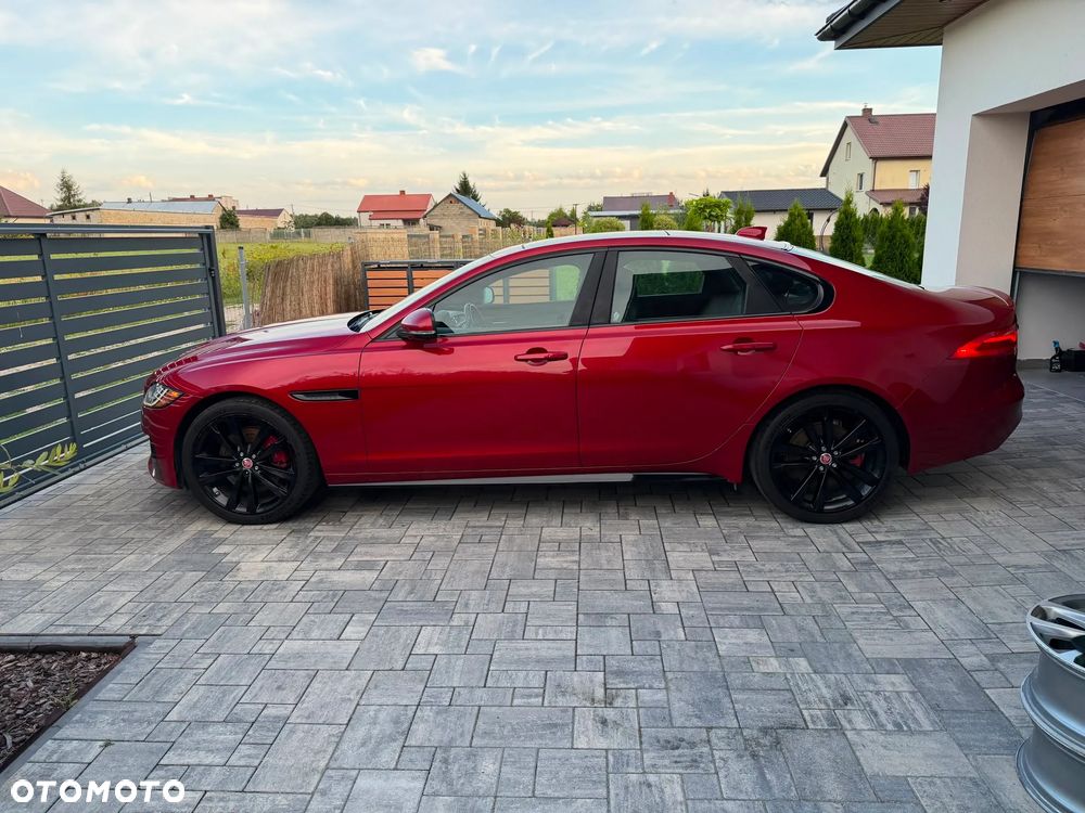 Jaguar XF 3.0 V6 S - 8