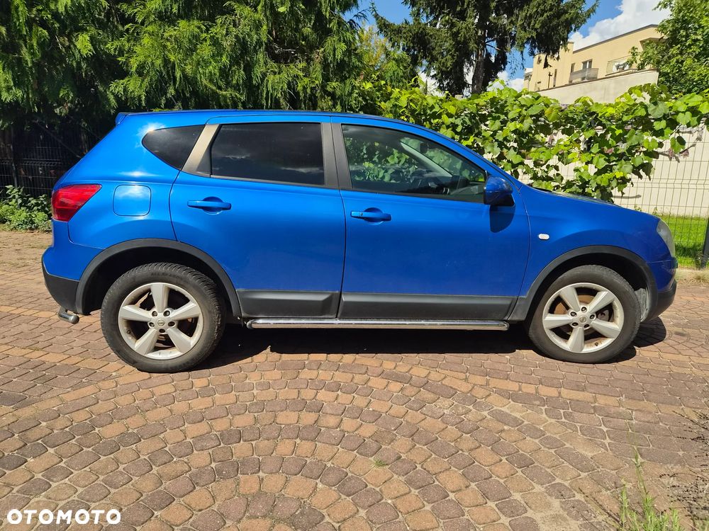 Nissan Qashqai 2.0 dCi 4x4 Tekna Premium - 3