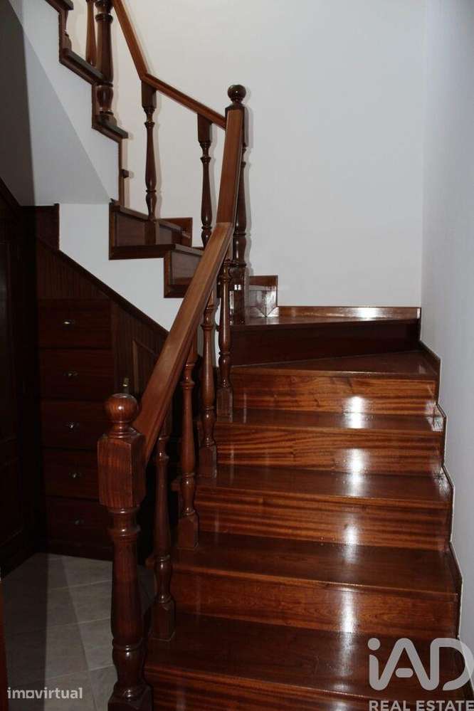 Casa / Villa T4 em Nogueira do Cravo de 150,00 m2 - Grande imagem: 3/18