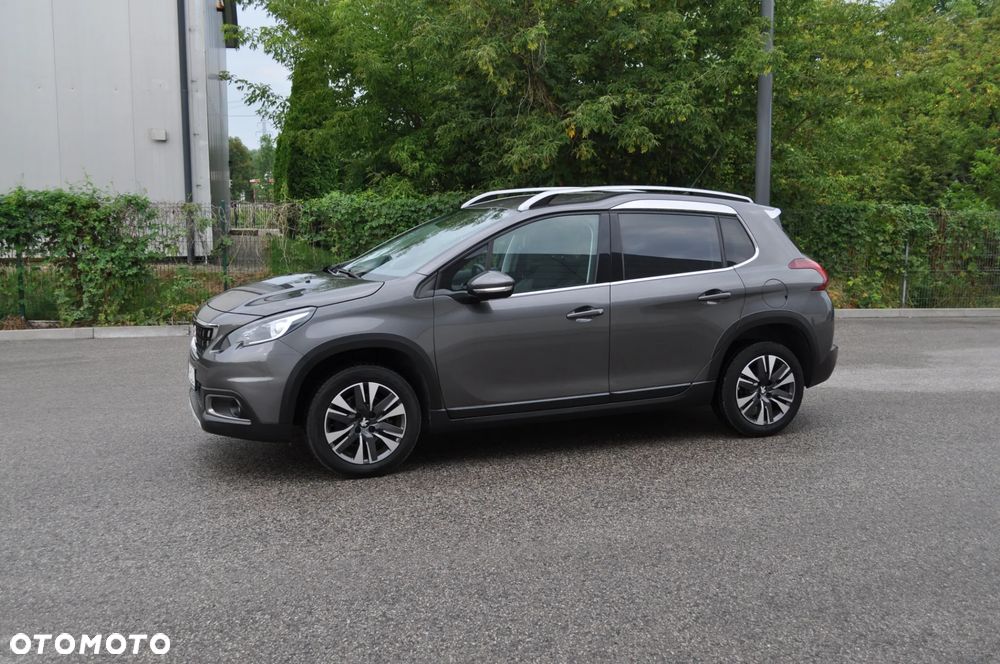 Peugeot 2008 PureTech 82 Allure - 12