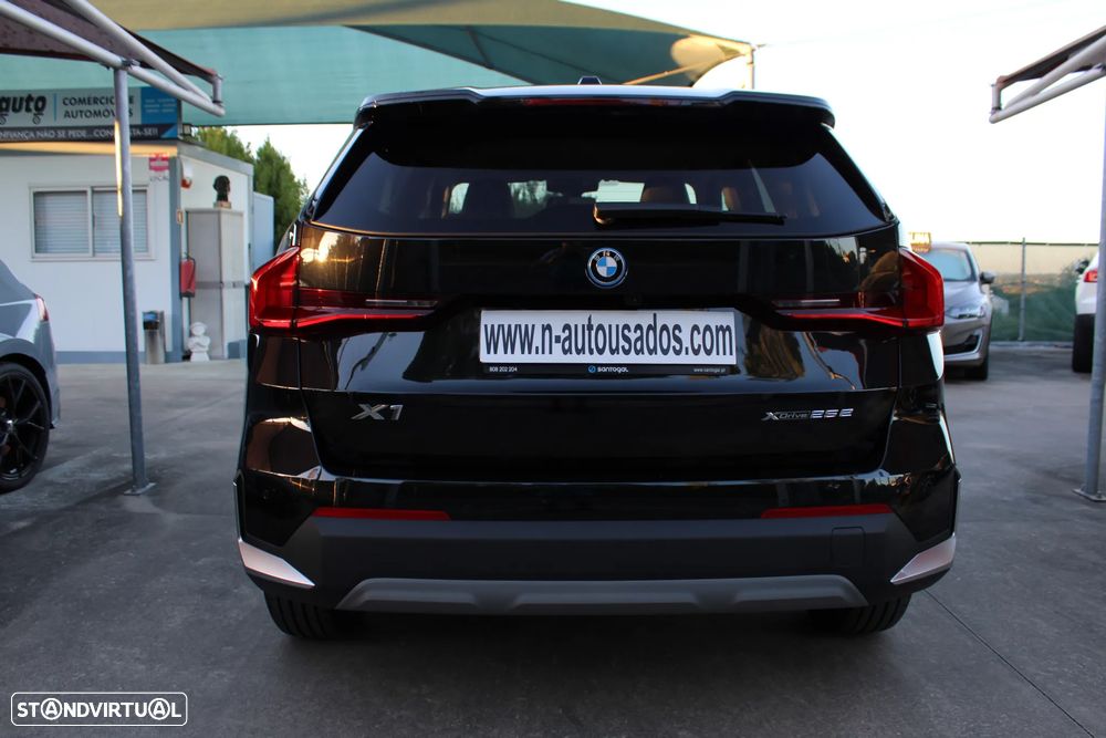 BMW X1 xDrive25e xLine - 8