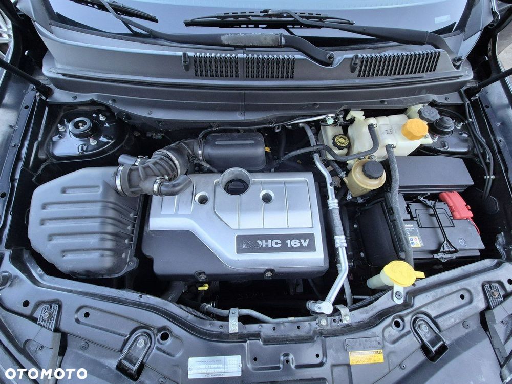 Chevrolet Captiva - 35