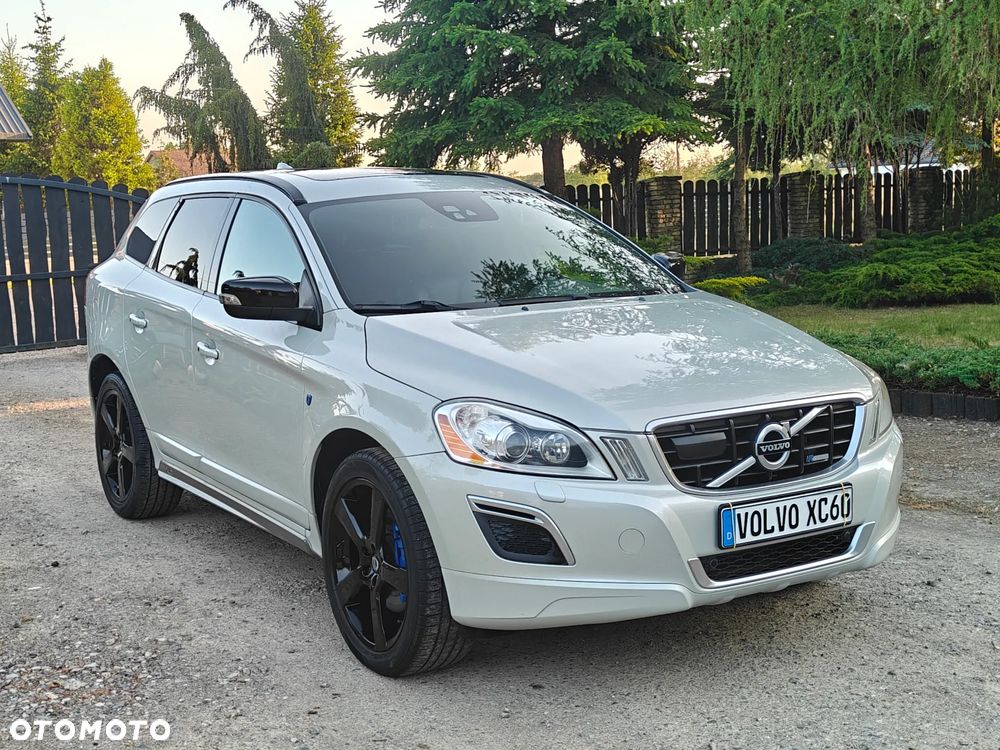 Volvo XC 60 T6 AWD R-Design - 2