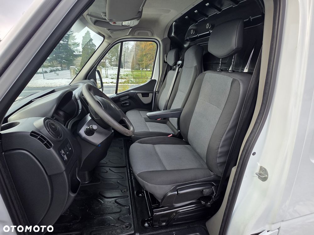 Renault Master - 18