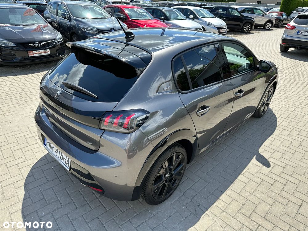 Peugeot 208 - 37