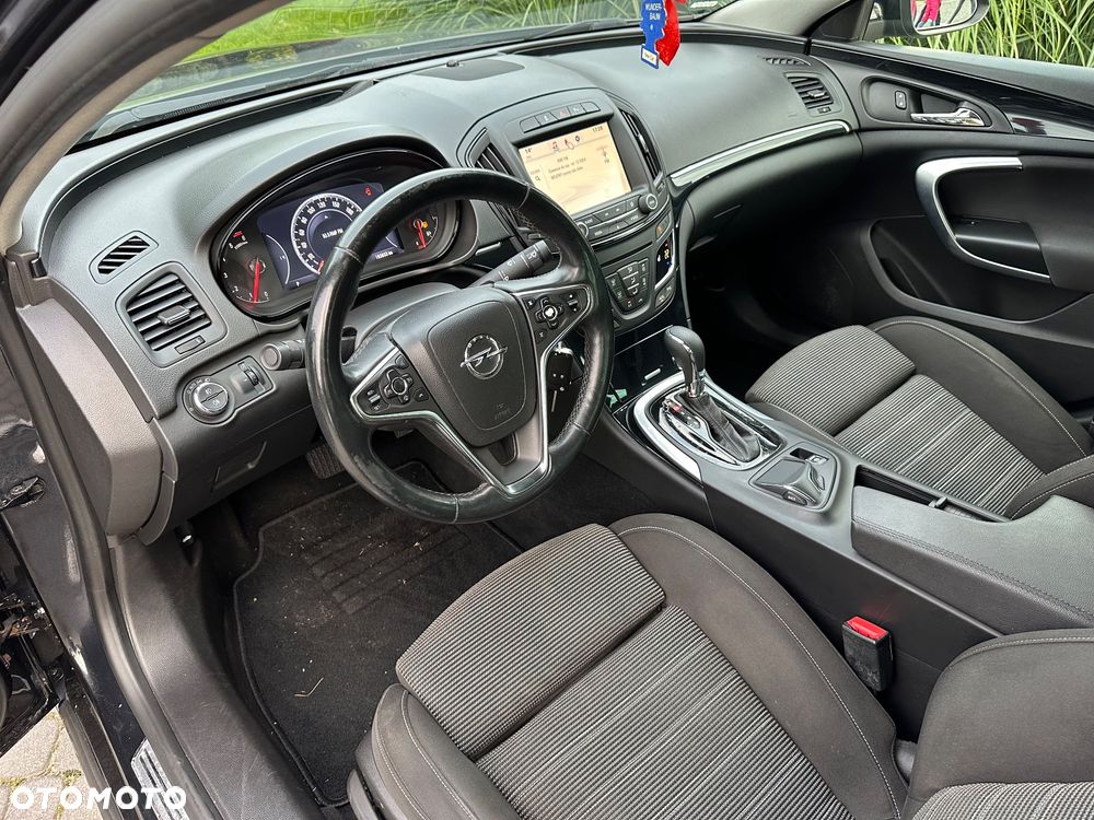 Opel Insignia - 17