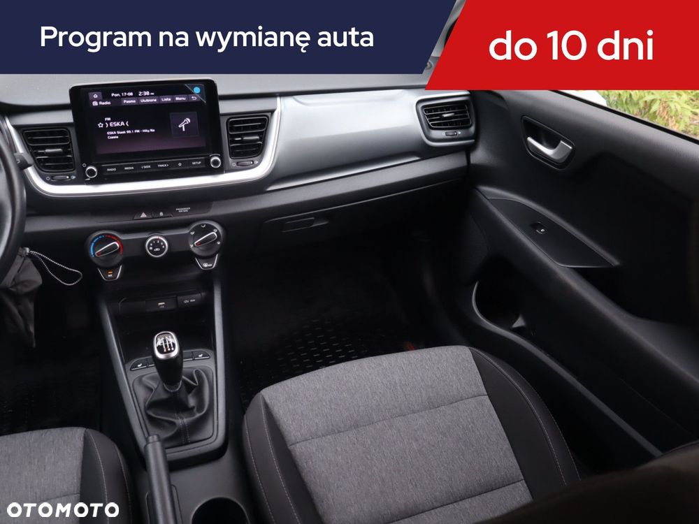 Kia Stonic - 10