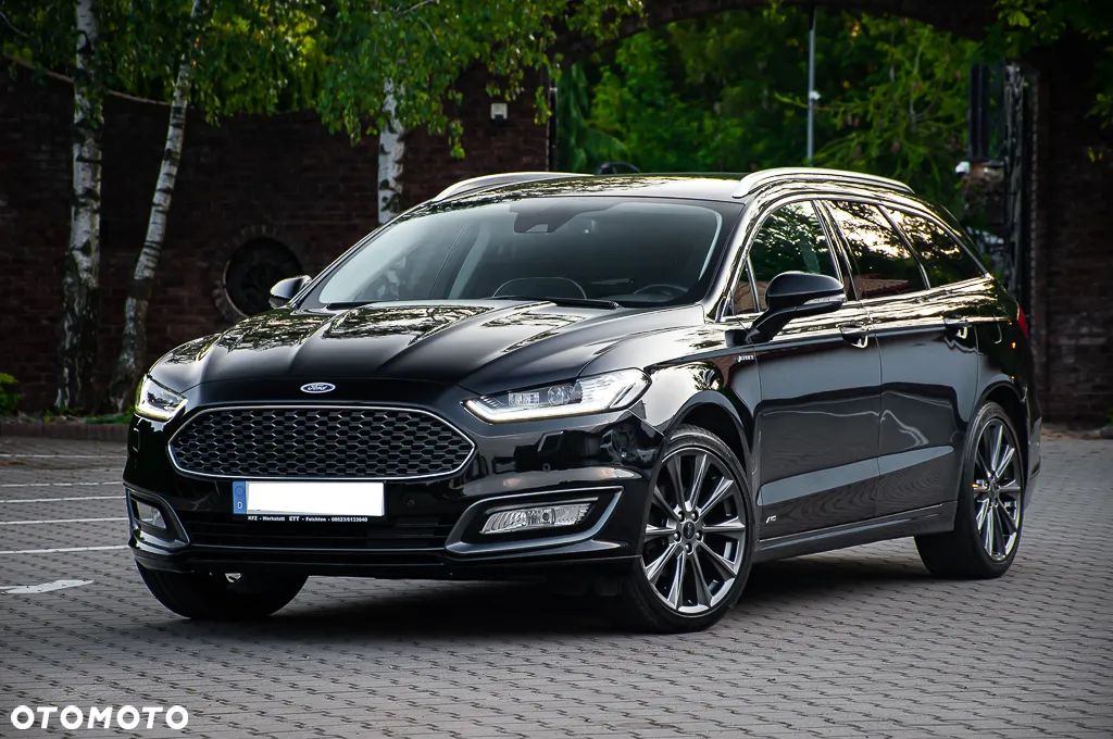 Ford Mondeo Turnier 2.0 TDCi PowerShift-Aut Allrad Vignale - 4