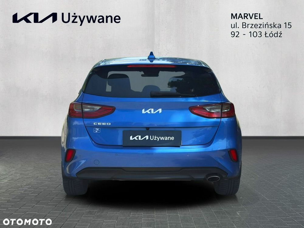 Kia Ceed - 7