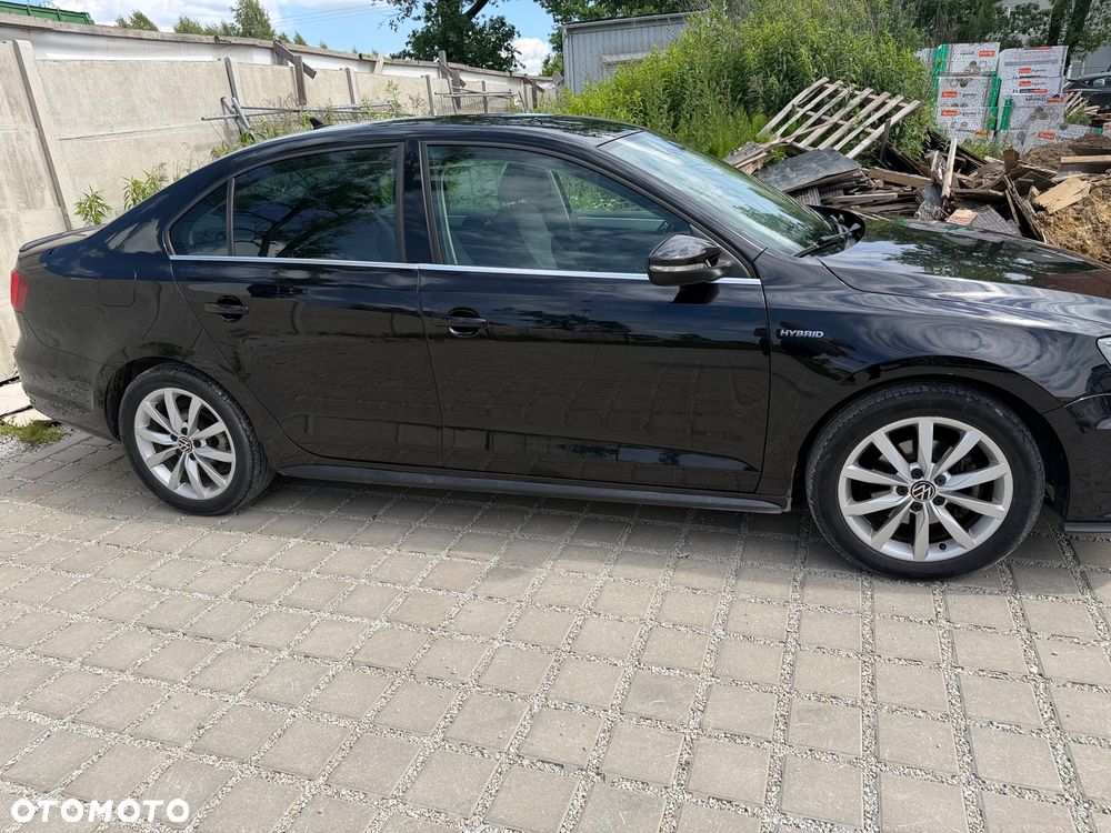 Volkswagen Jetta Hybrid - 14