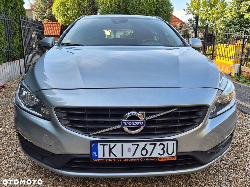 Volvo V60 D2 Drive-E Momentum - 3