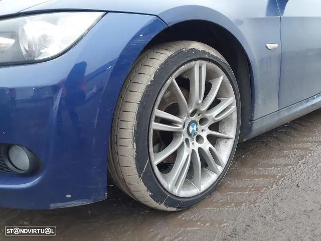 BMW 320d Coupe E92 | E93 Pack M Xenon Para Peças - 2.0 | 16v | 177cv | N47D20C - Parachoques | Frente Completa | Rádio | Jantes | Faróis | Portas | Vidro | Motor | Tampa Mala | Farolim | Farolins - 6