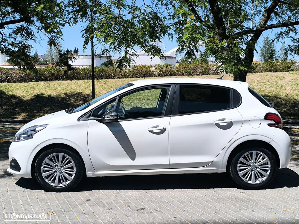 Peugeot 208 1.6 BlueHDi Style - 3