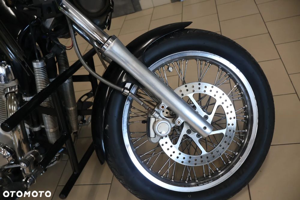 Suzuki VS - 13