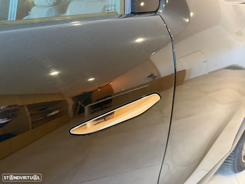 DS DS3 Crossback E-Tense Performance Line - 28