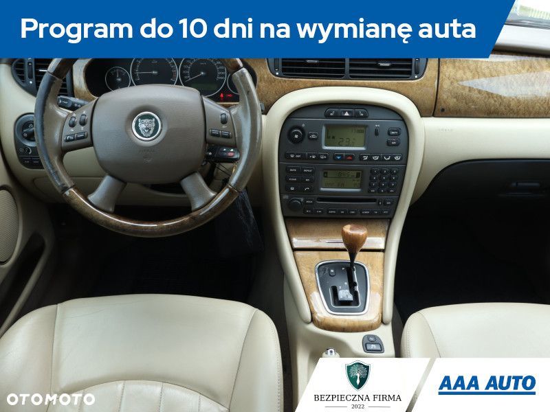 Jaguar X-Type - 9