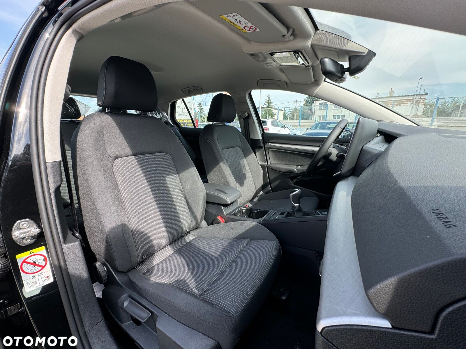 Volkswagen Golf VIII 2.0 TDI - 13