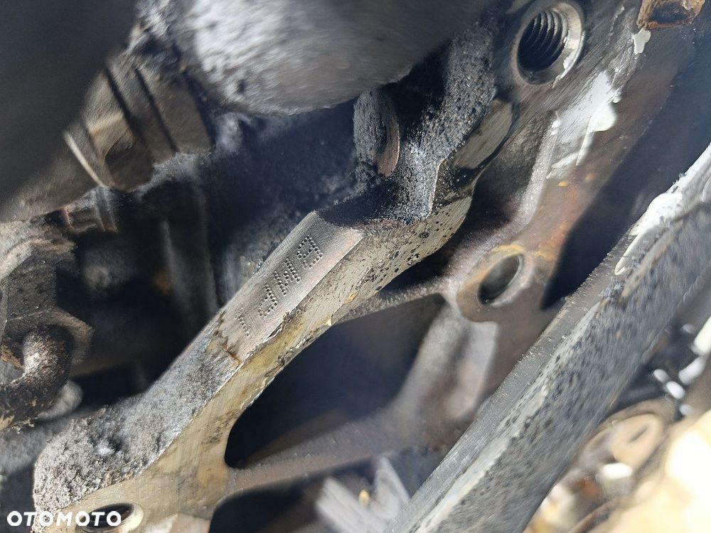 SILNIK VW PASSAT B6 BMP 2.0 TDI - 6