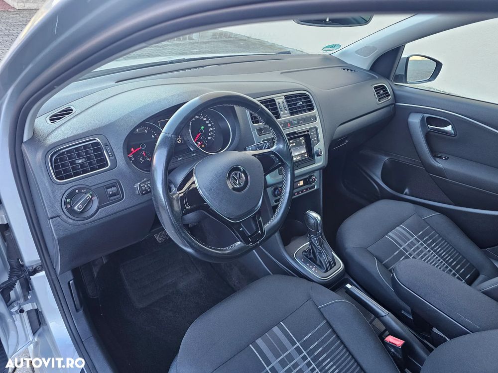 Volkswagen Polo 1.2 TSI Blue Motion Technology DSG Lounge - 17
