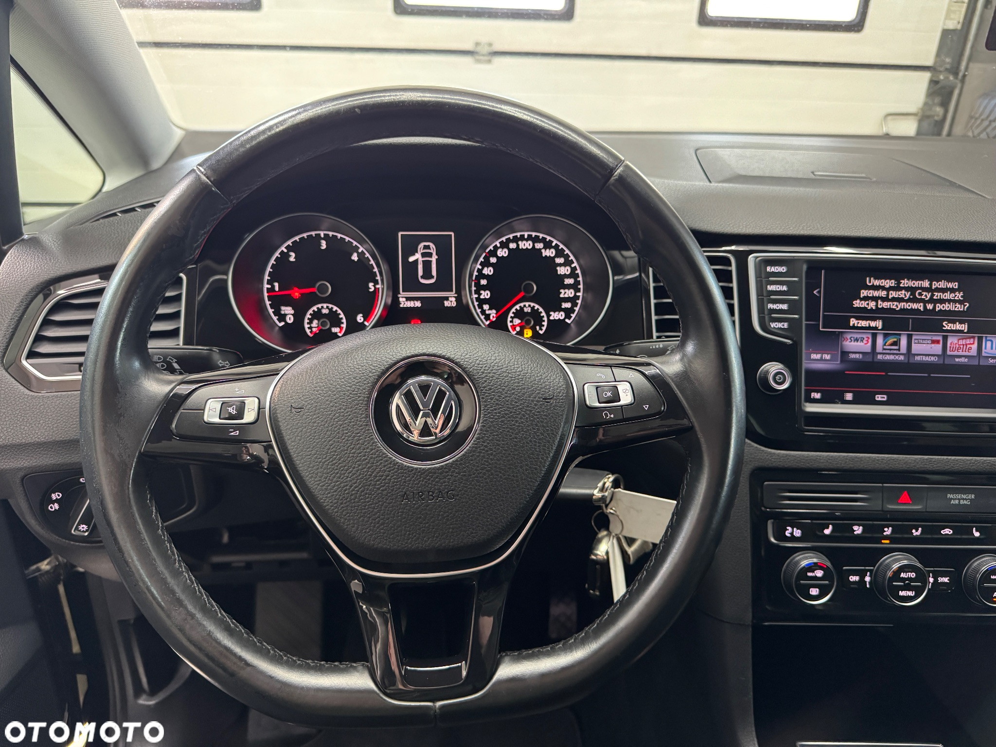 Volkswagen Golf Sportsvan 2.0 TDI (BlueMotion Technology) Highline - 18