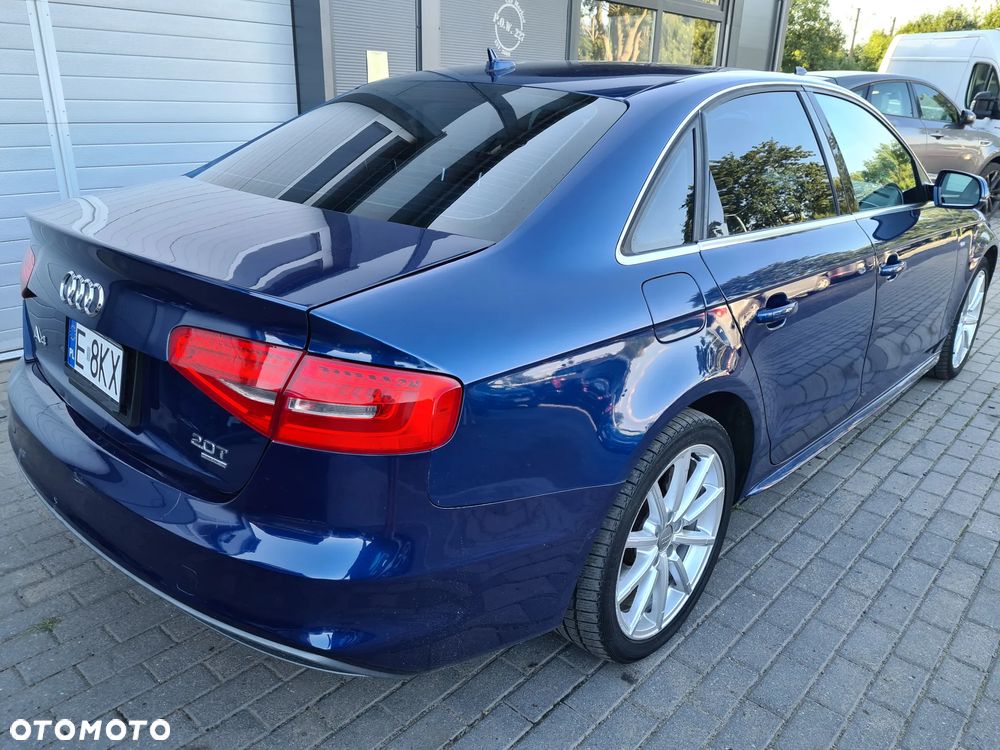 Audi A4 Limousine - 19