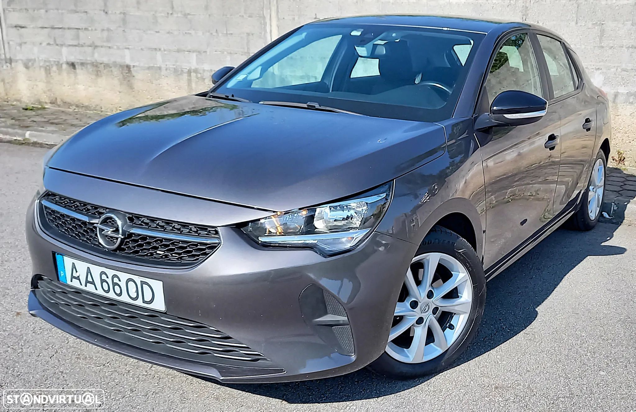 Opel Corsa 1.5 D Business Edition - 1