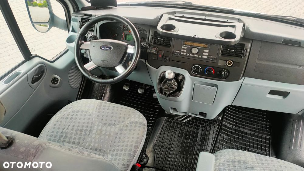 Ford Transit 7/osobowy /XGO - 33