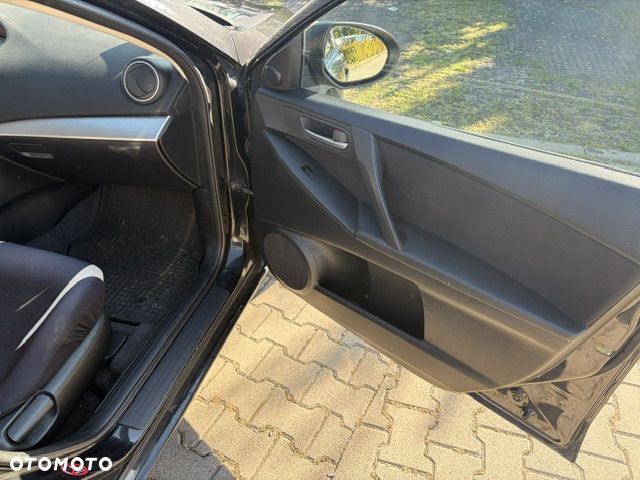 Mazda 3 - 8