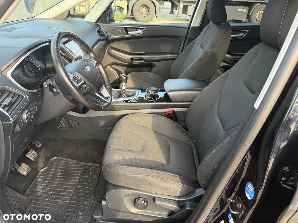 Ford S-Max 1.5 EcoBoost Titanium - 25