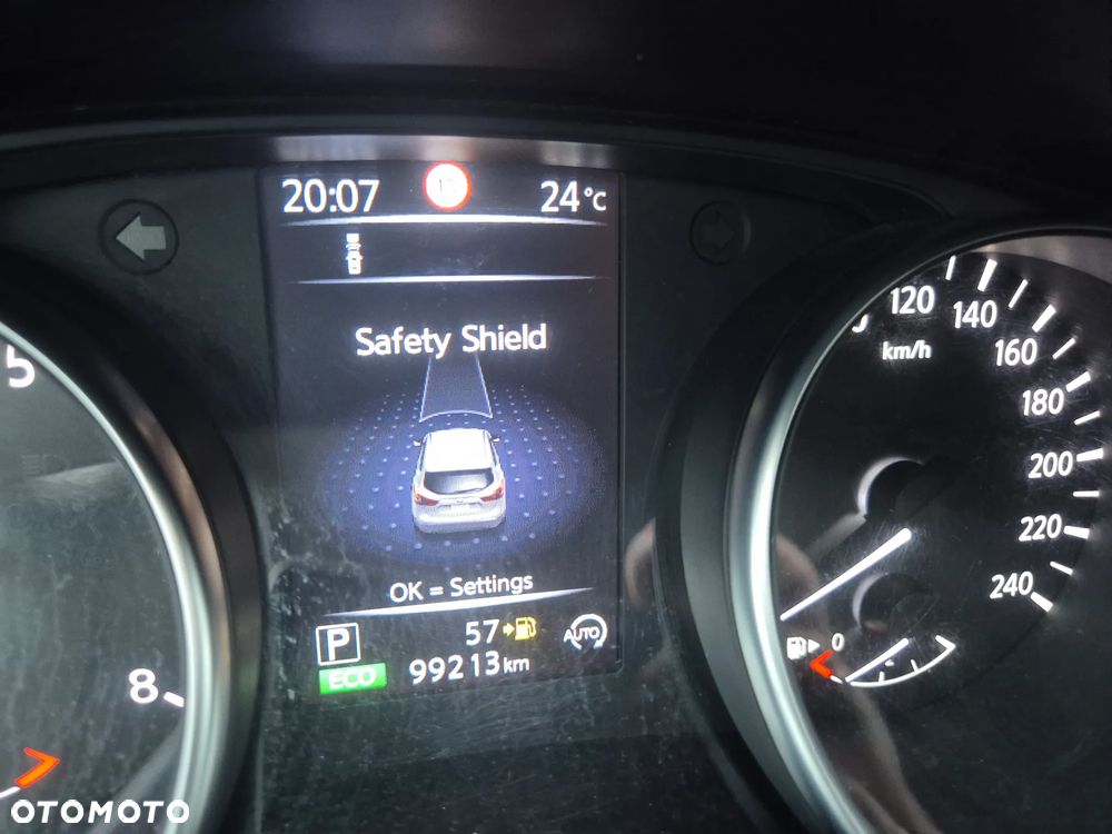 Nissan Qashqai - 27
