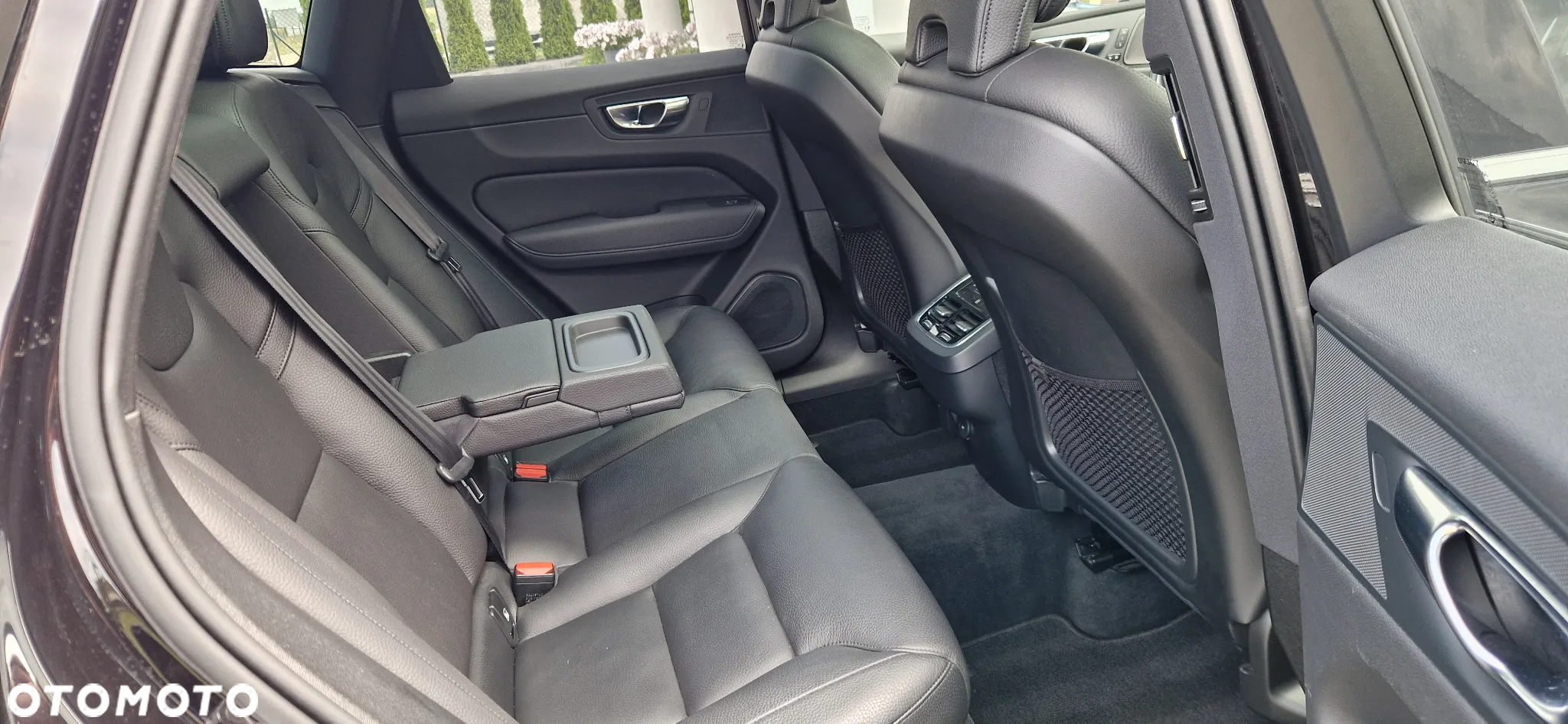 Volvo XC 60 B5 D AWD Geartronic Inscription - 34