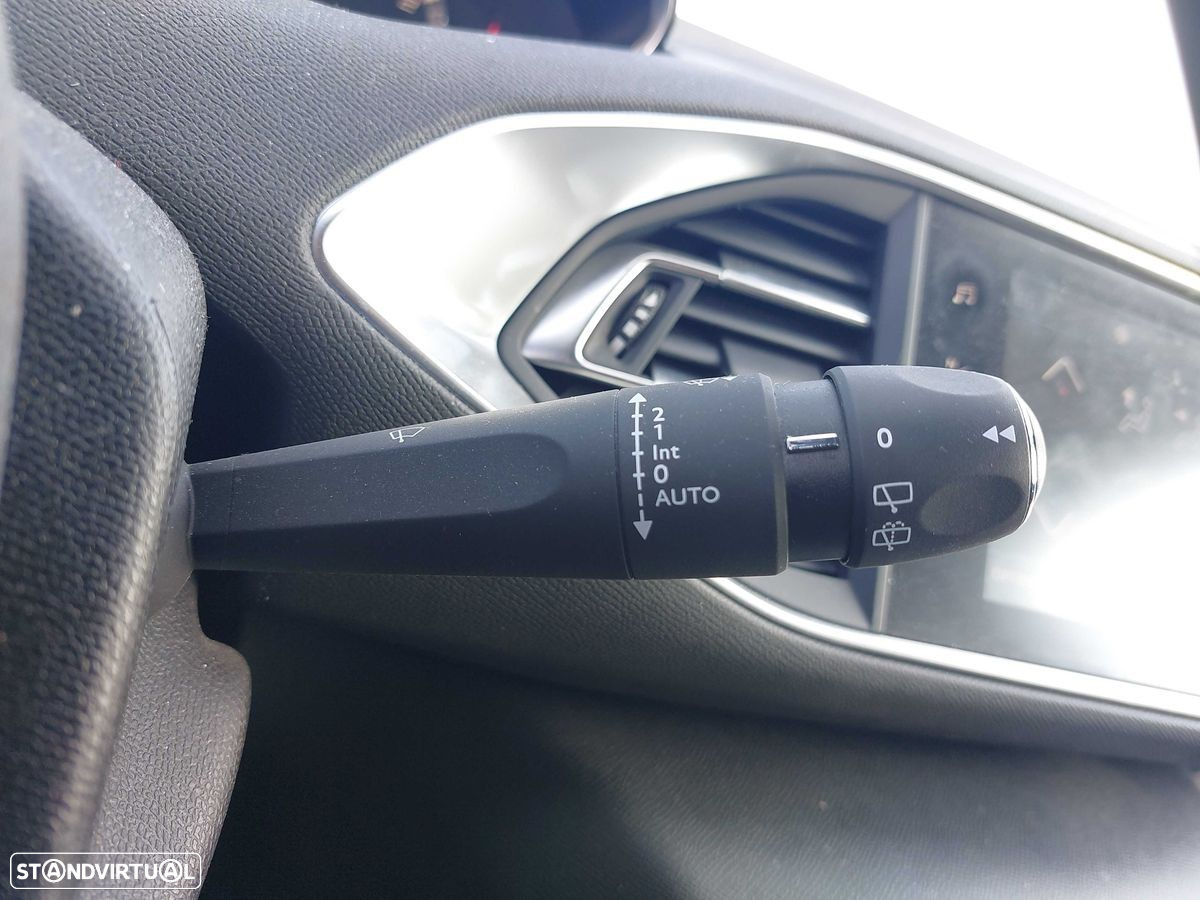 Peugeot 308 1.2 PureTech GT Line - 13