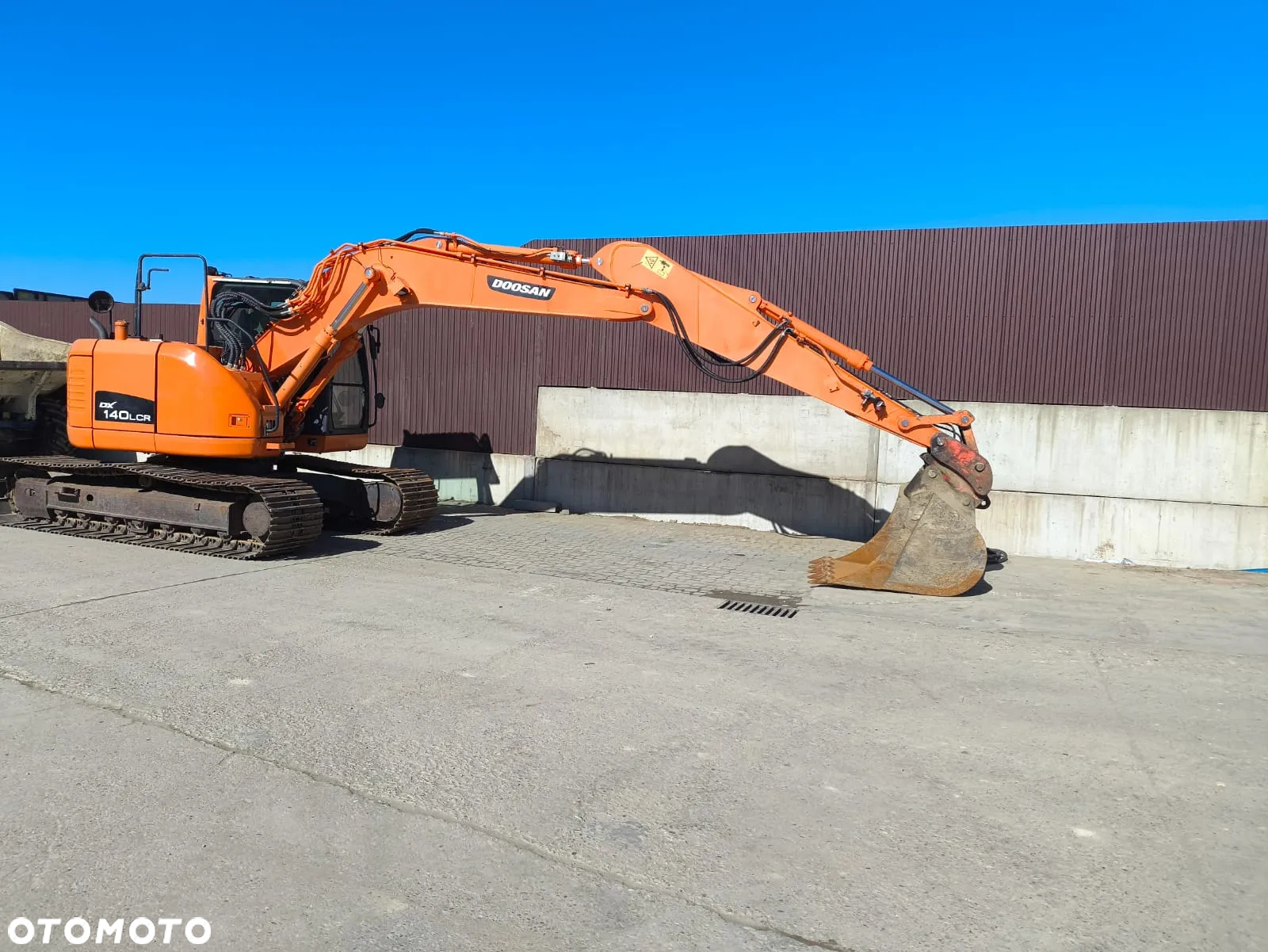 Doosan DX140LCR - 4