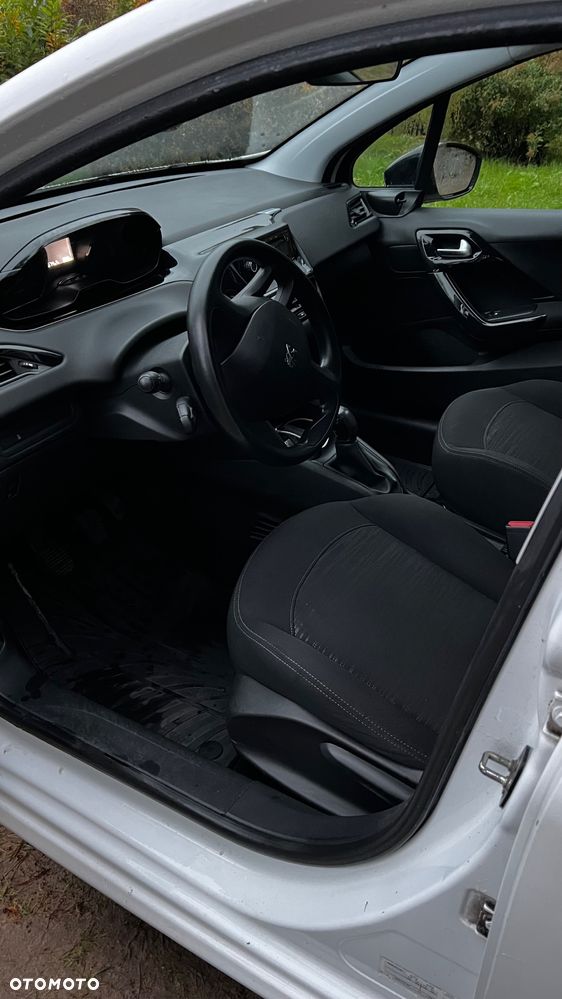Peugeot 208 1.0 VTi Access - 12