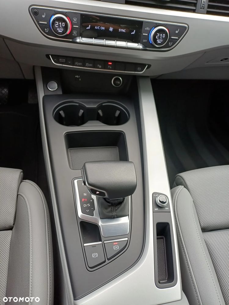 Audi A4 Limousine - 20