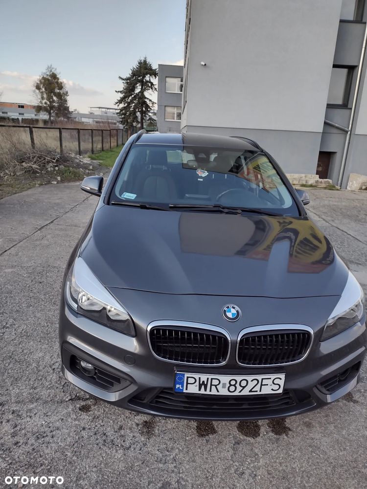 BMW Seria 2 214d - 2