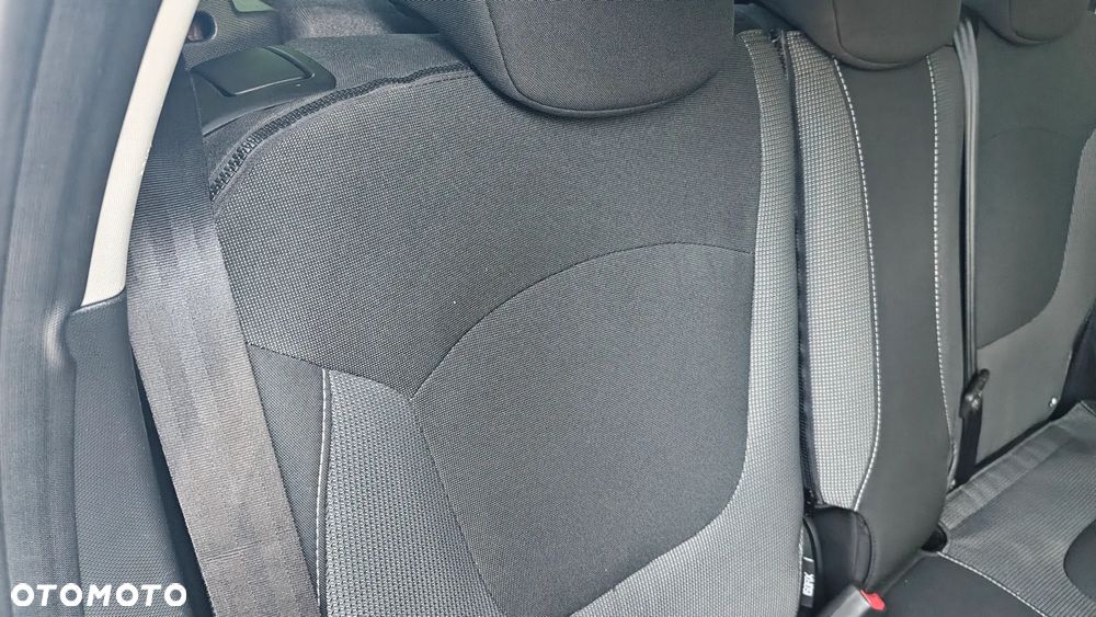 Renault Captur - 34