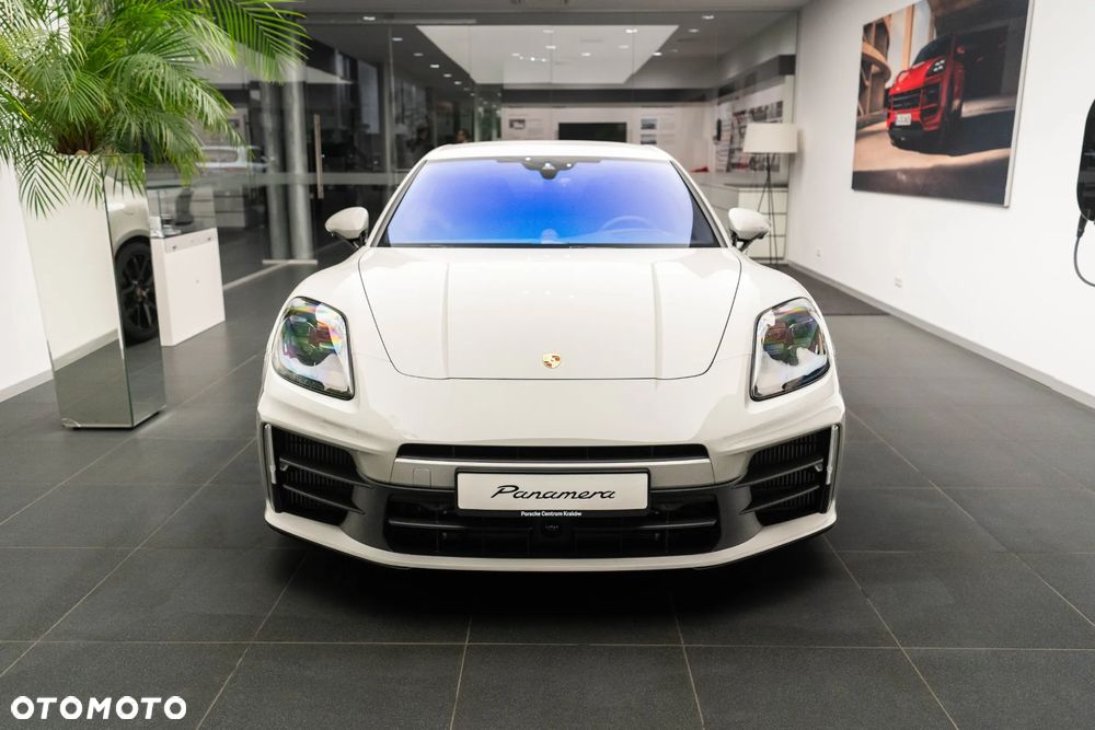 Porsche Panamera - 5