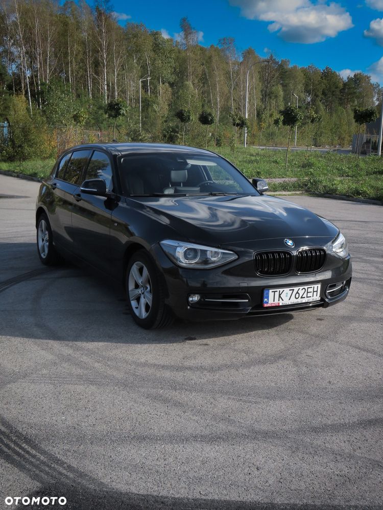 BMW Seria 1 120d Sport Line - 2