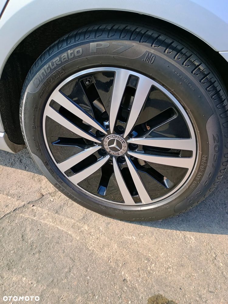 Mercedes-Benz Klasa A 180 AMG Line 7G-DCT - 10