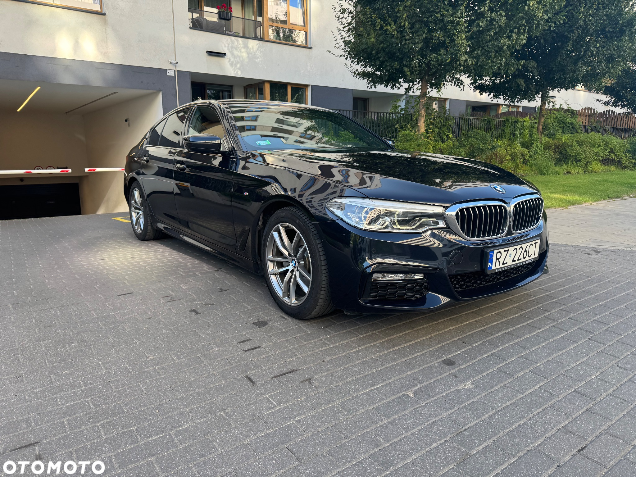 BMW Seria 5 520d xDrive M Sport sport - 3