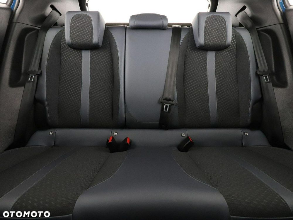 Peugeot 2008 1.5 BlueHDi Allure S&S EAT8 - 19
