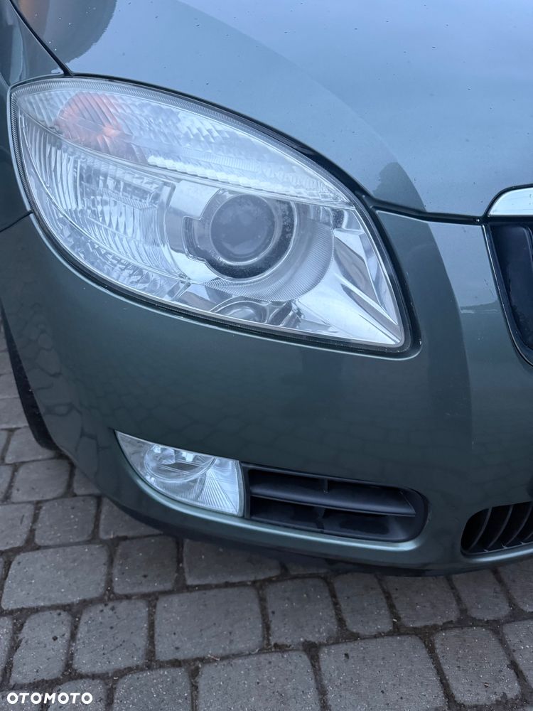 Skoda Roomster 1.9 TDI Comfort PLUS EDITION - 9