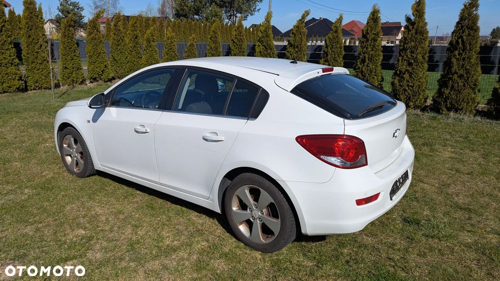 Chevrolet Cruze 1.7TD LT+ - 18