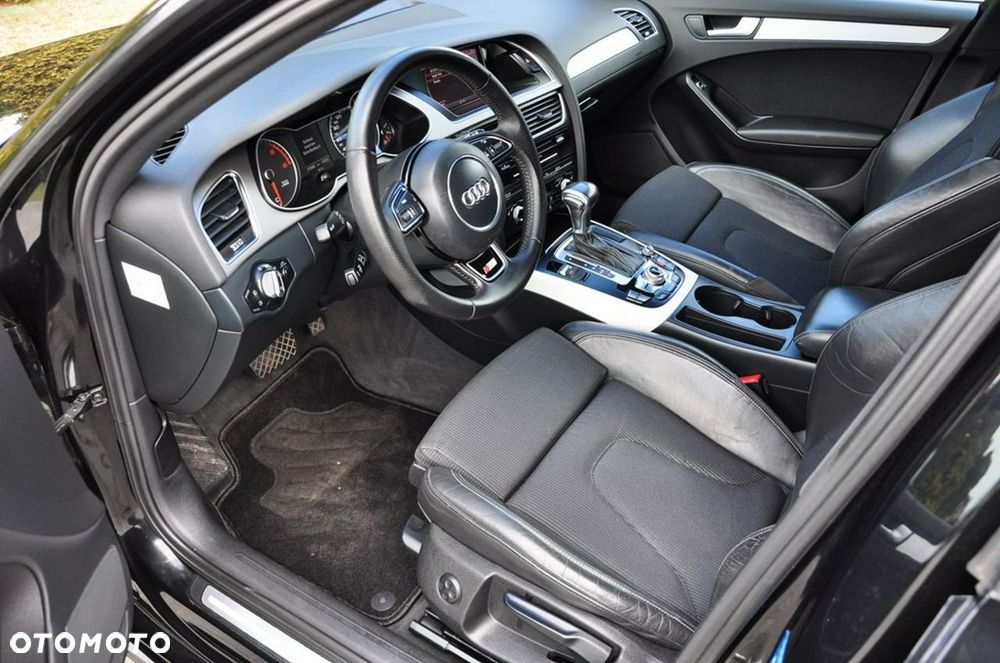 Audi A4 Avant 3.0 TDI DPF multitronic S line Sportpaket - 29